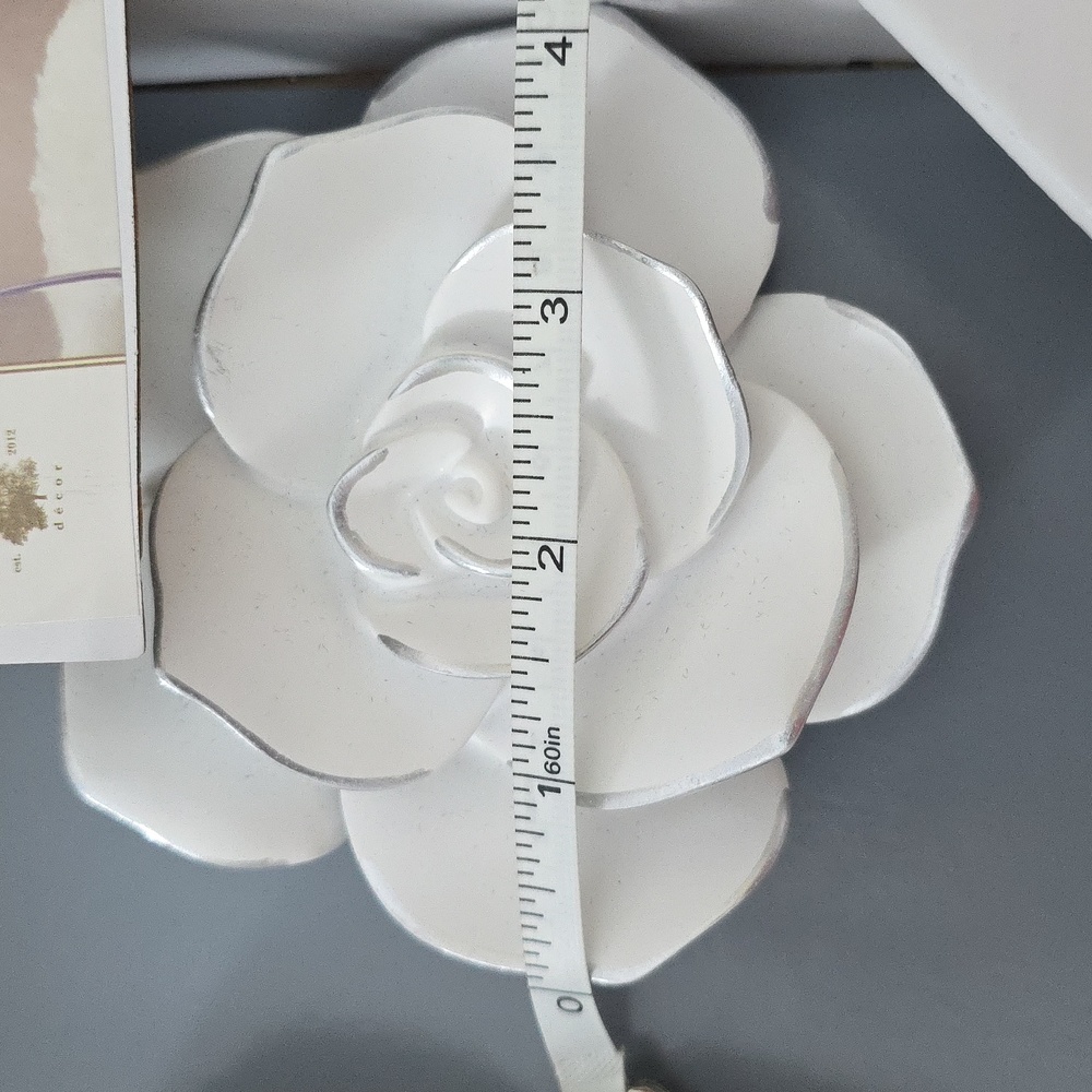 NWT 3 PC ROSETTA FLOWER SET - Picture 12 of 12